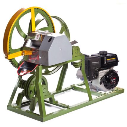 Moenda / Garapeira / Engenho de Cana B200 Ferro Motor Gasolina Botini