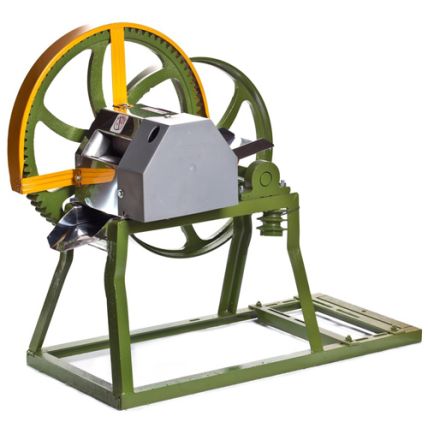 Moenda / Garapeira / Engenho de Cana B200 Ferro Sem Motor Botini